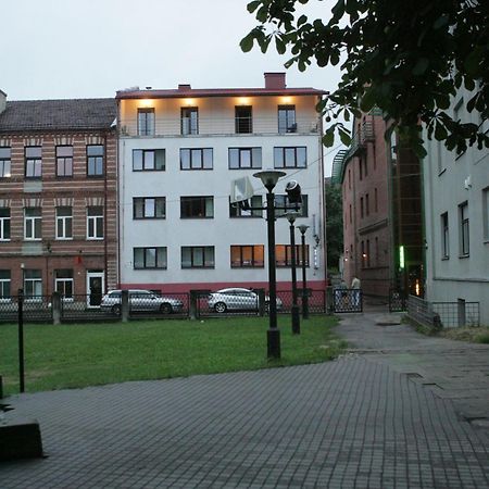 Marijos Karpenko Apartaments Kaunas Kültér fotó